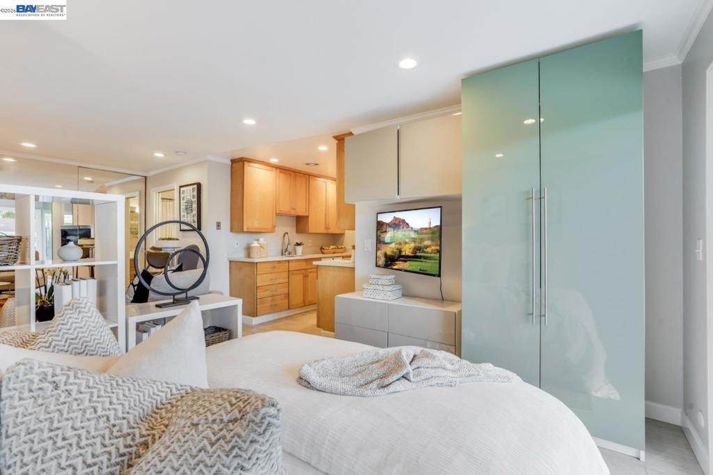 1458 Hudson Street - Photo 1