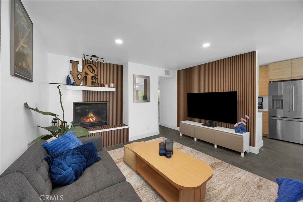 10760 Knott - Photo 1