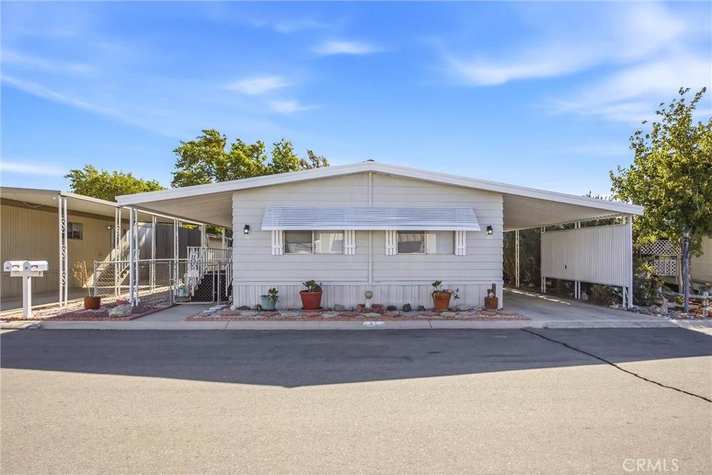 13393 Mariposa Road - Photo 1