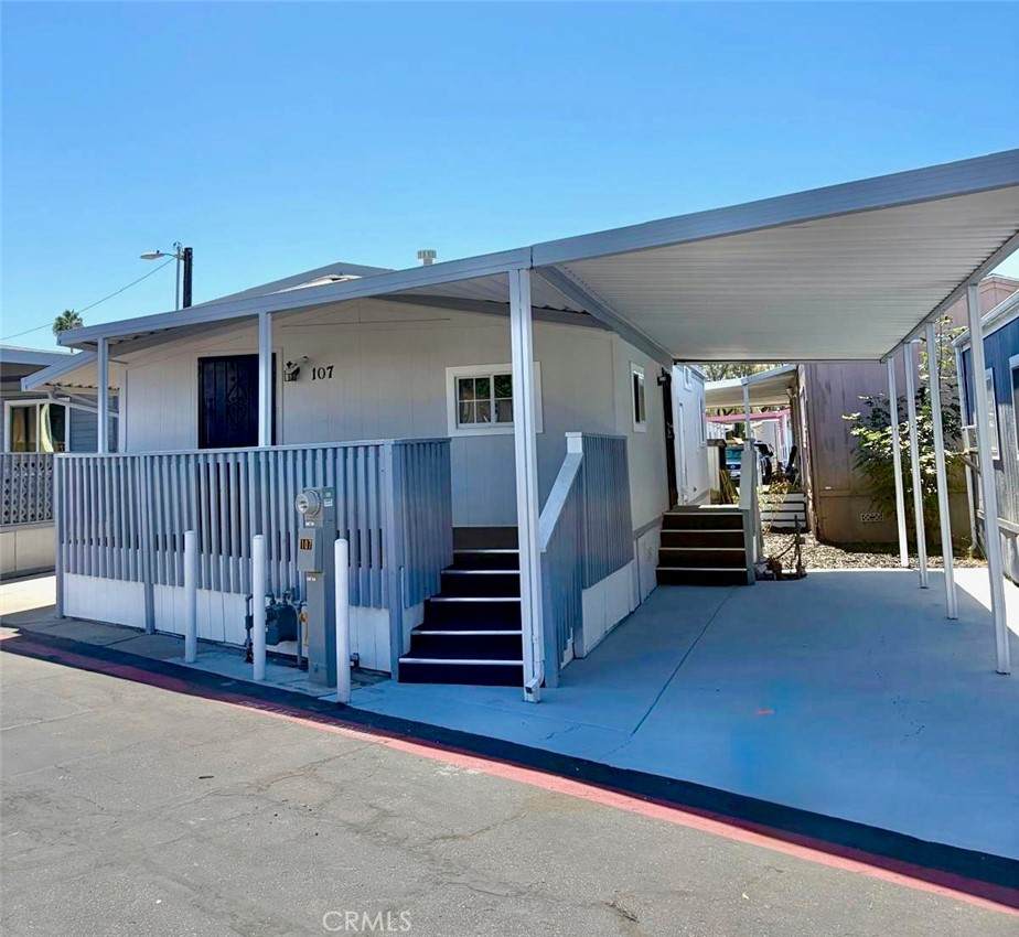 255 Bradley - Photo 1