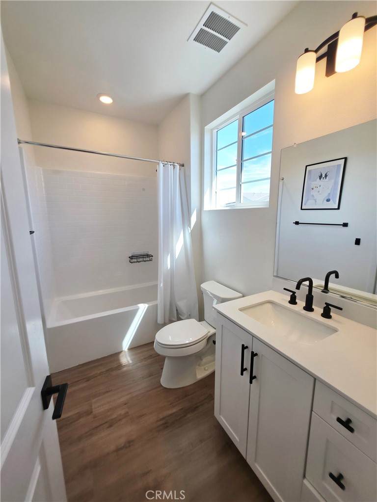 https://bt-photos.global.ssl.fastly.net/socal/orig_boomver_2_550529096-2.jpg