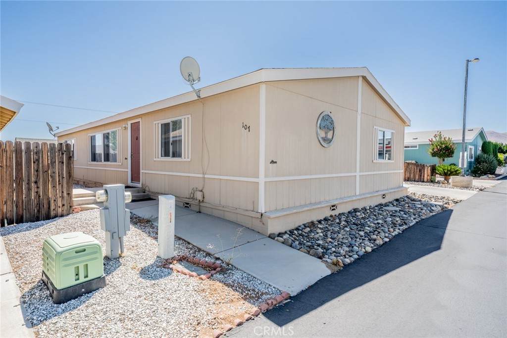 21621 Sandia Road - Photo 1