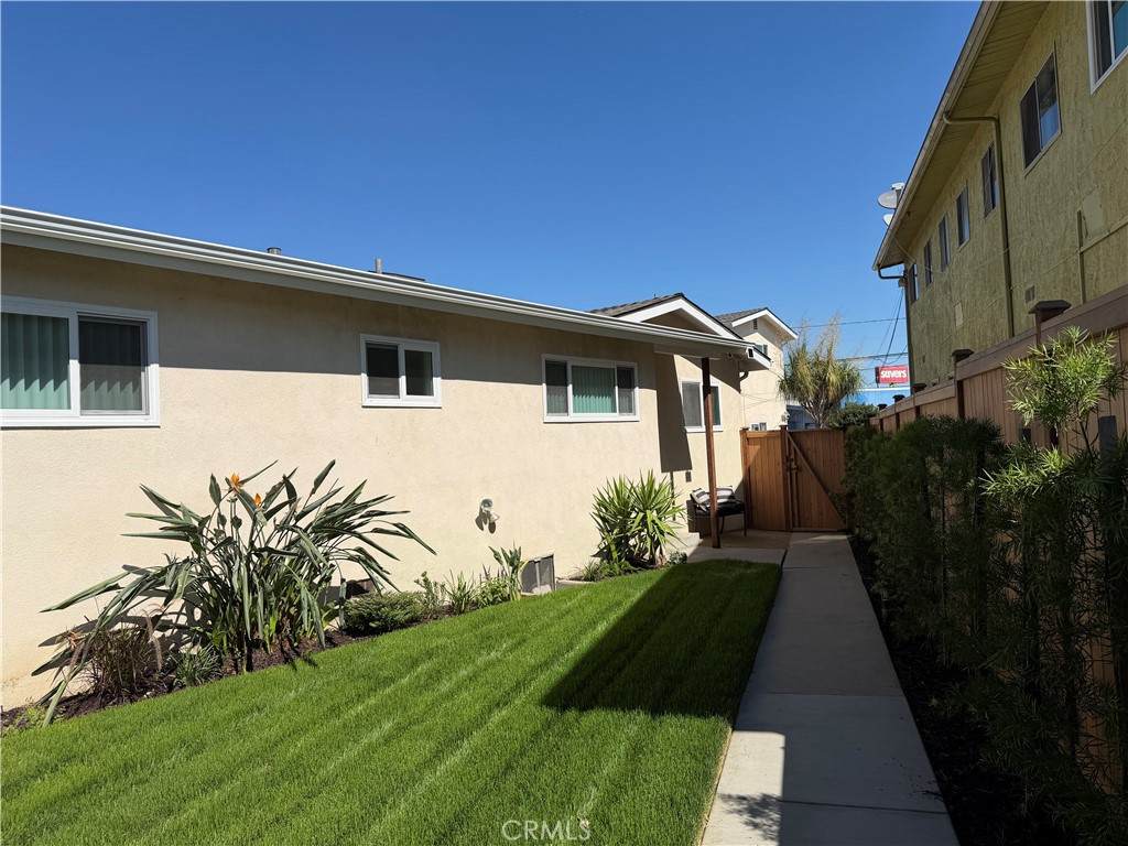 https://bt-photos.global.ssl.fastly.net/socal/orig_boomver_2_563770092-2.jpg