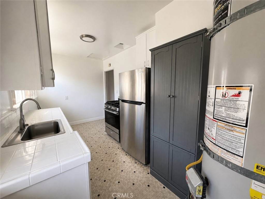 1716 7th Avenue - Photo 1