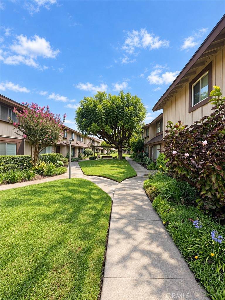 https://bt-photos.global.ssl.fastly.net/socal/orig_boomver_2_621886466-2.jpg