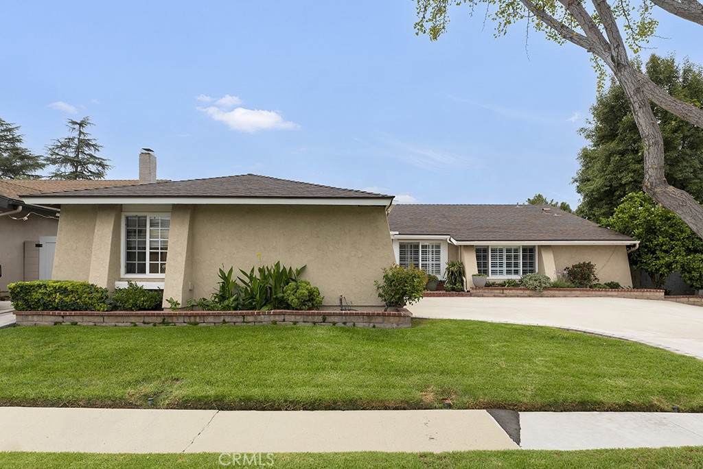 2880 Barnes Street - Photo 1