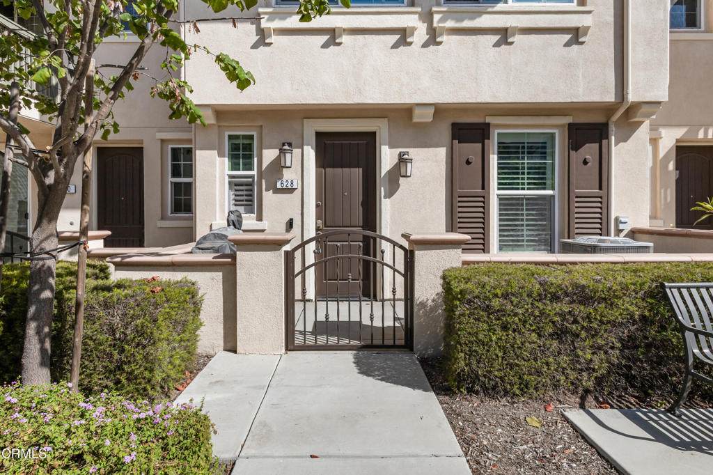 628 Mustang Street - Photo 1