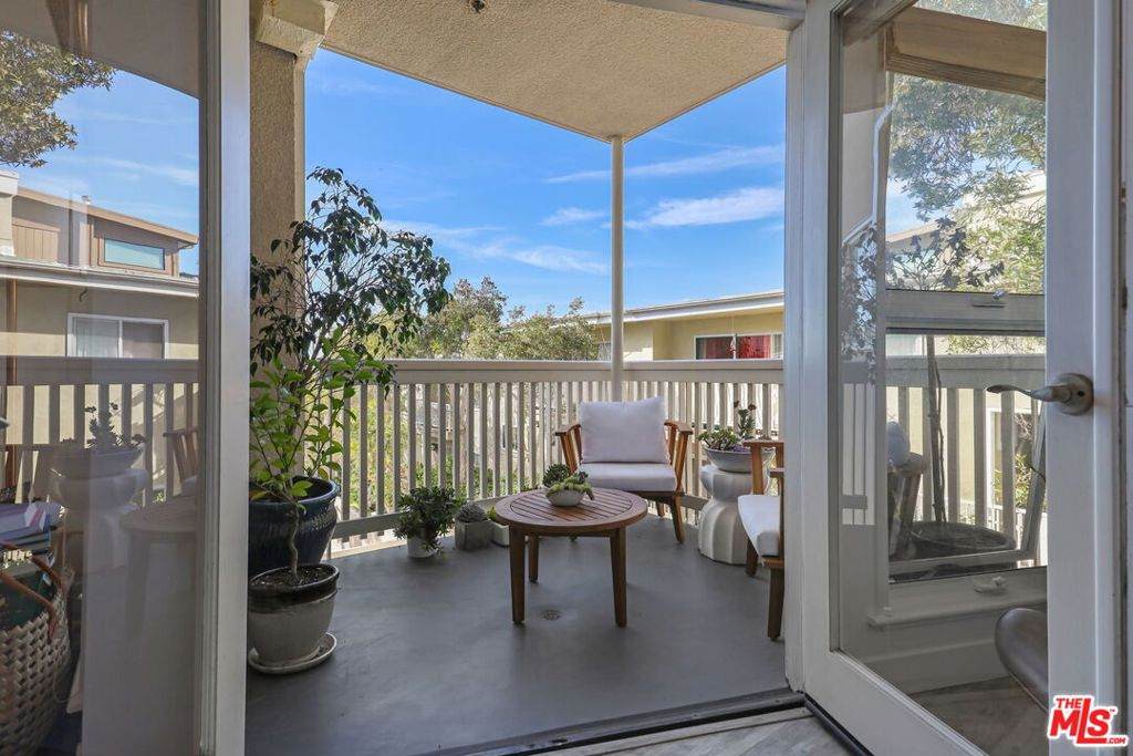 2913 3rd Street - Photo 1