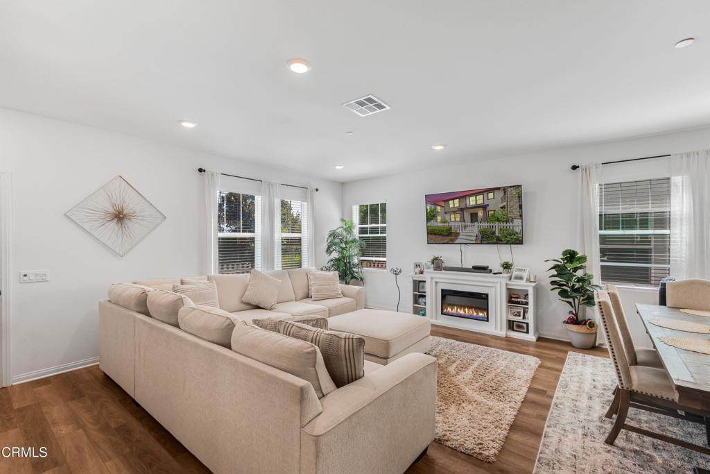 525 Heritage Valley Parkway - Photo 1