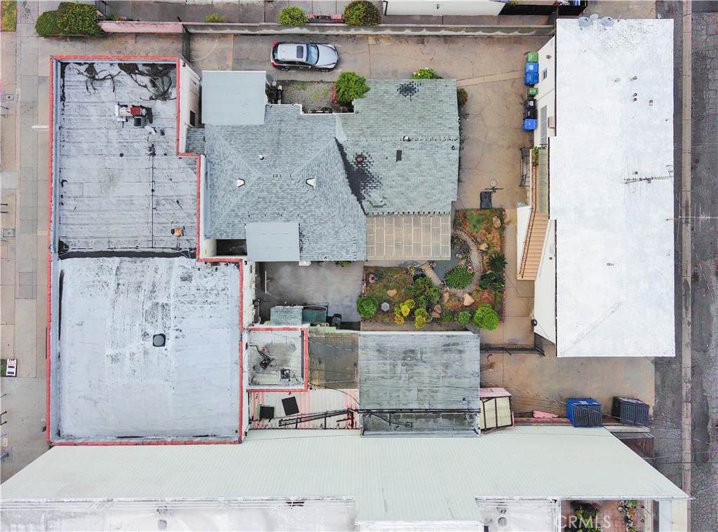 1814 Sawtelle - Photo 1