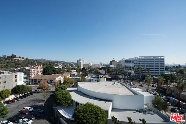 7135 Hollywood - Photo 1
