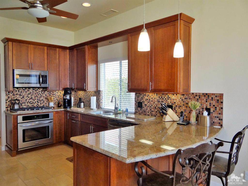 47128 El Menara Circle - Photo 1