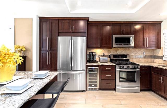 104 Baycrest Court - Photo 1