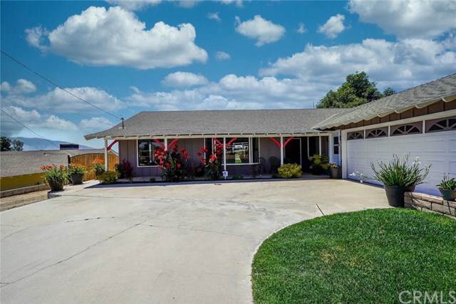 2370 Mountain Avenue - Photo 1