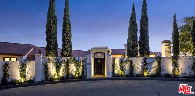 9360 Readcrest Drive - Photo 1
