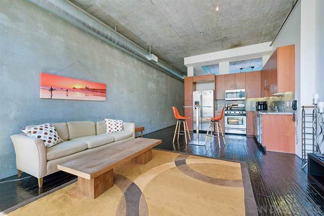 1025 Island Ave - Photo 1