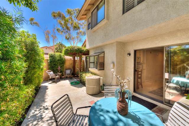 14 Windy Hill Ln - Photo 1