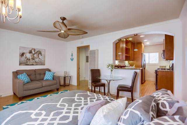 1049 Felspar - Photo 1