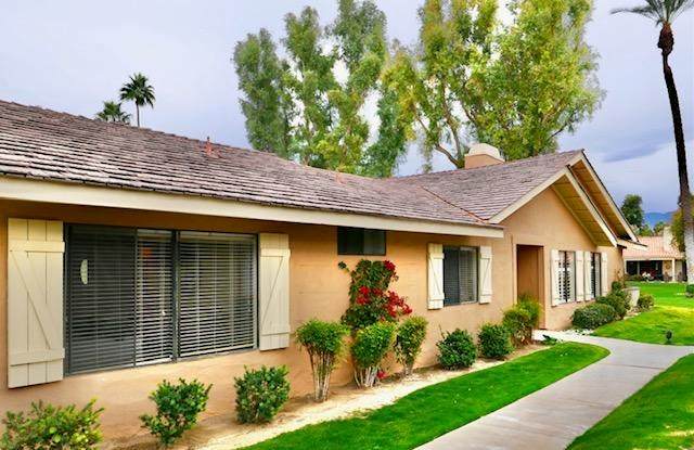 233 Las Lomas - Photo 1