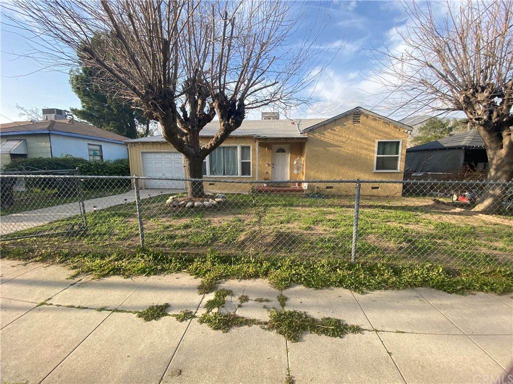 376 44th - Photo 1