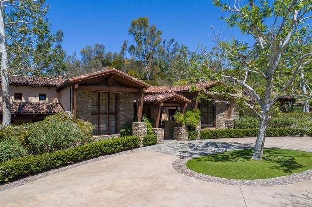4848 El Nido - Photo 1