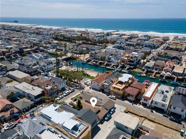403 39th Street - Photo 1