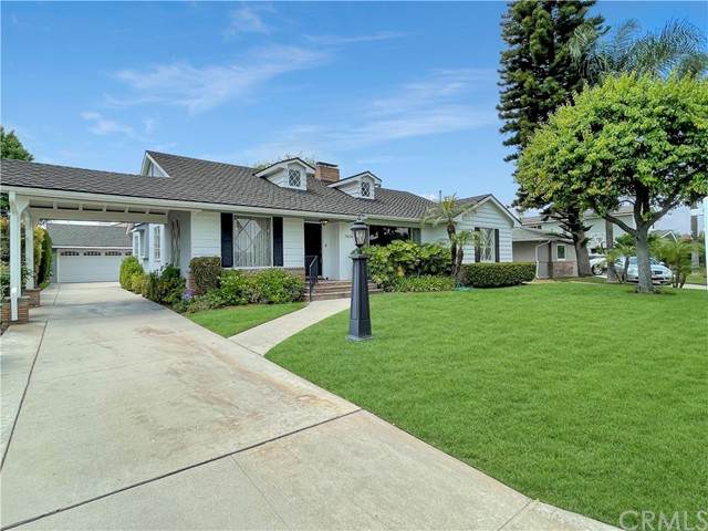 7634 Cecelia Street - Photo 1
