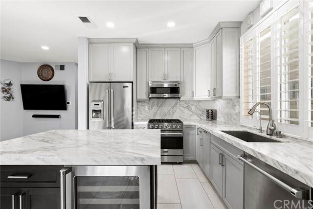 25716 Hammet Circle - Photo 1