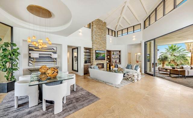 426 Hawk Ridge - Photo 1