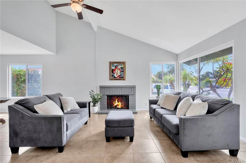 2107 Almond Avenue - Photo 1
