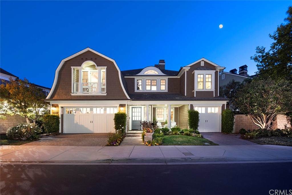 4602 Oceanridge Drive - Photo 1
