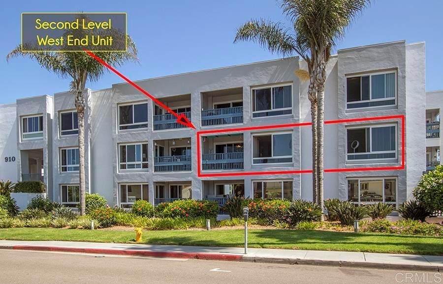 910 Pacific Street - Photo 1