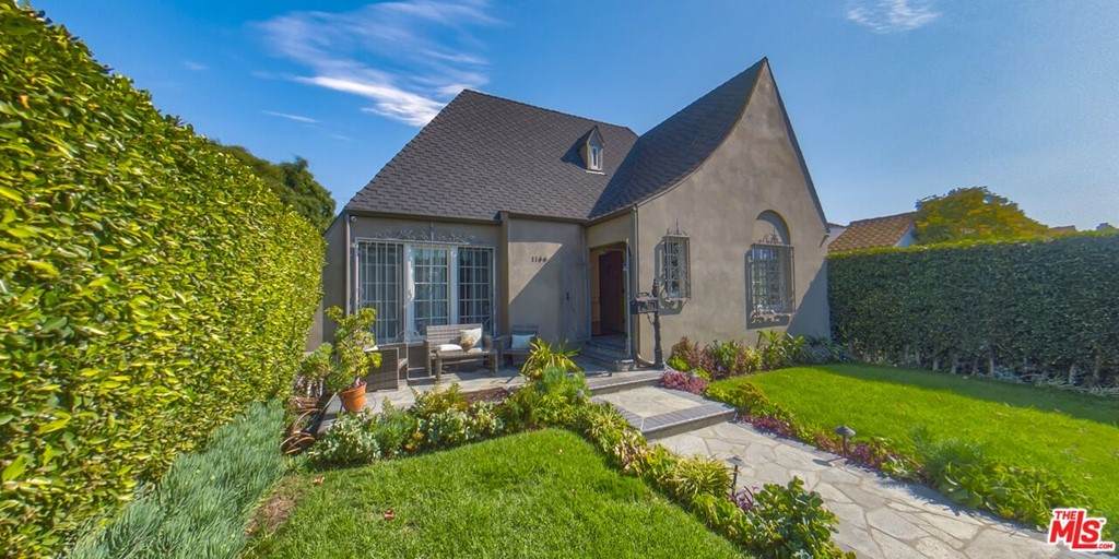 1166 Point View Street - Photo 1
