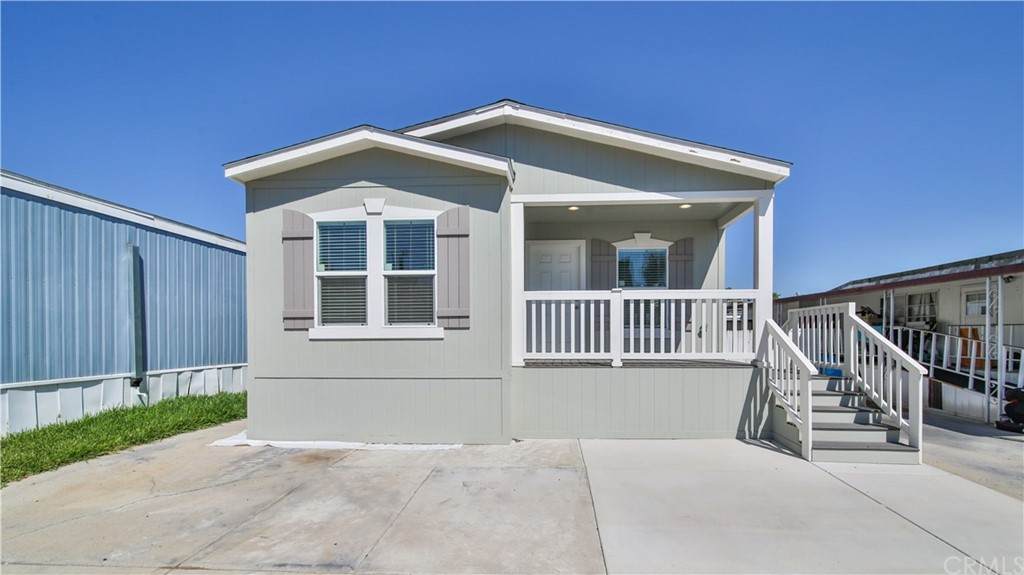 3825 Valley - Photo 1