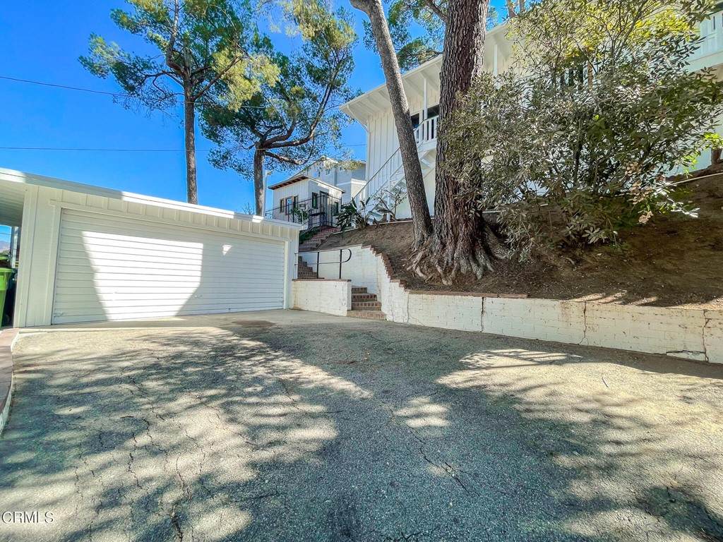 9736 Pinewood Avenue - Photo 1