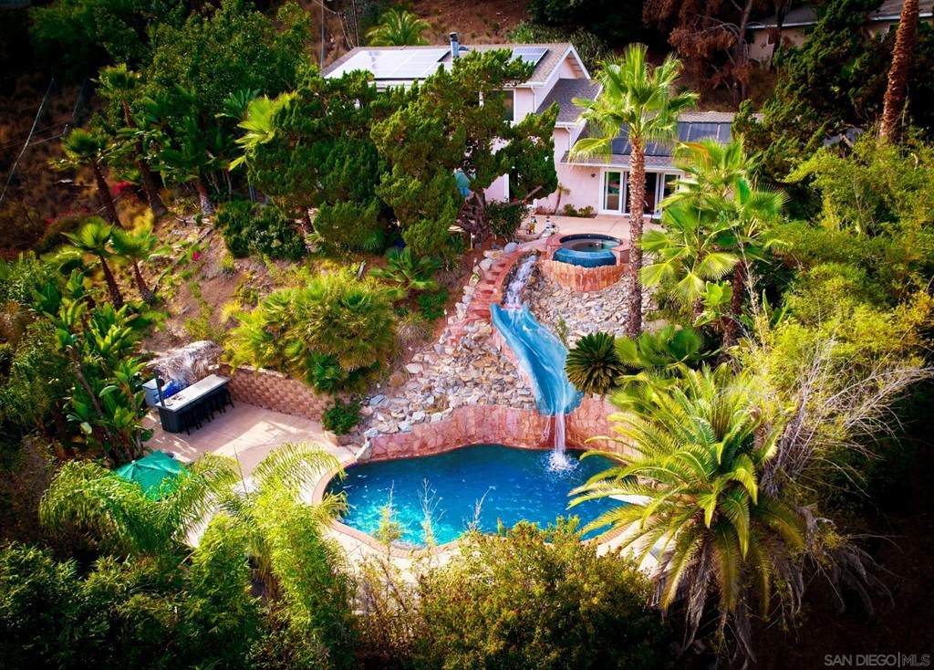 4304 Beverly Drive - Photo 1