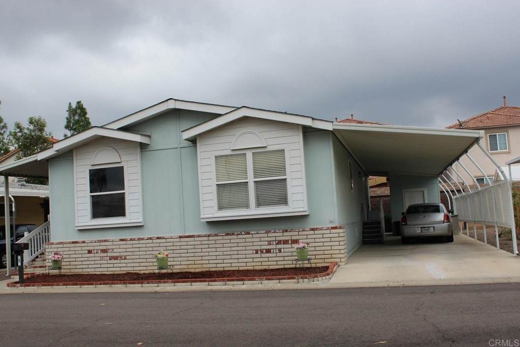 2300 Valley Parkway - Photo 1