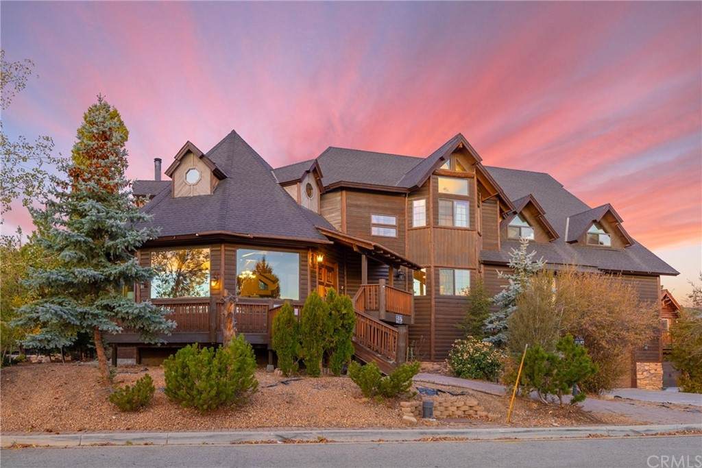 371 Starlight Circle - Photo 1