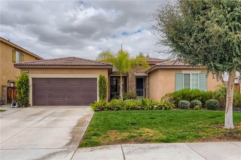 40991 Bankhall Street - Photo 1