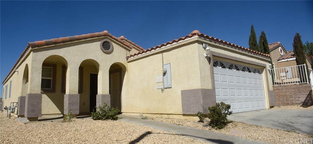 3525 Skyline Lane - Photo 1