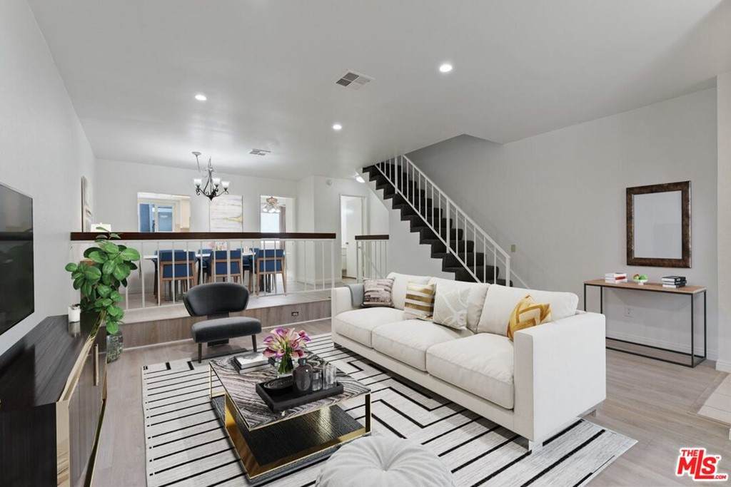 18342 Malden Street - Photo 1