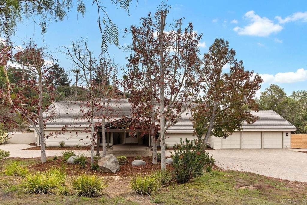 16835 Reposa Alta - Photo 1