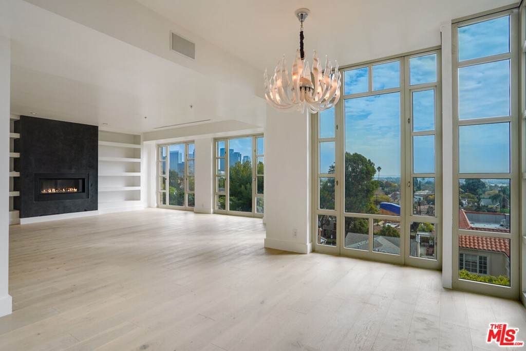 10580 Wilshire Boulevard - Photo 1