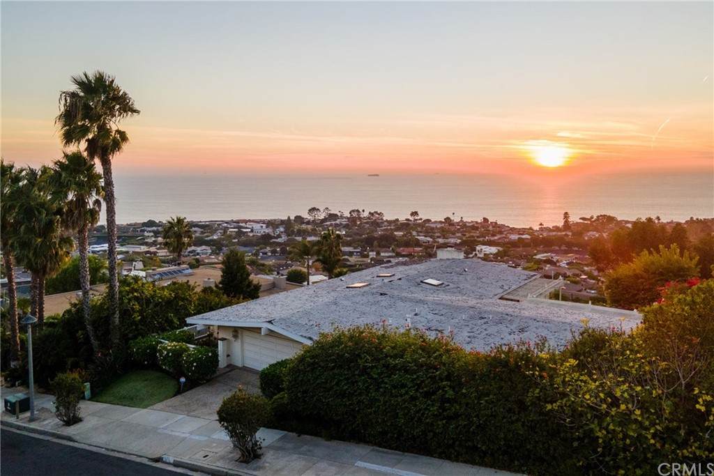32511 Caribbean Drive - Photo 1