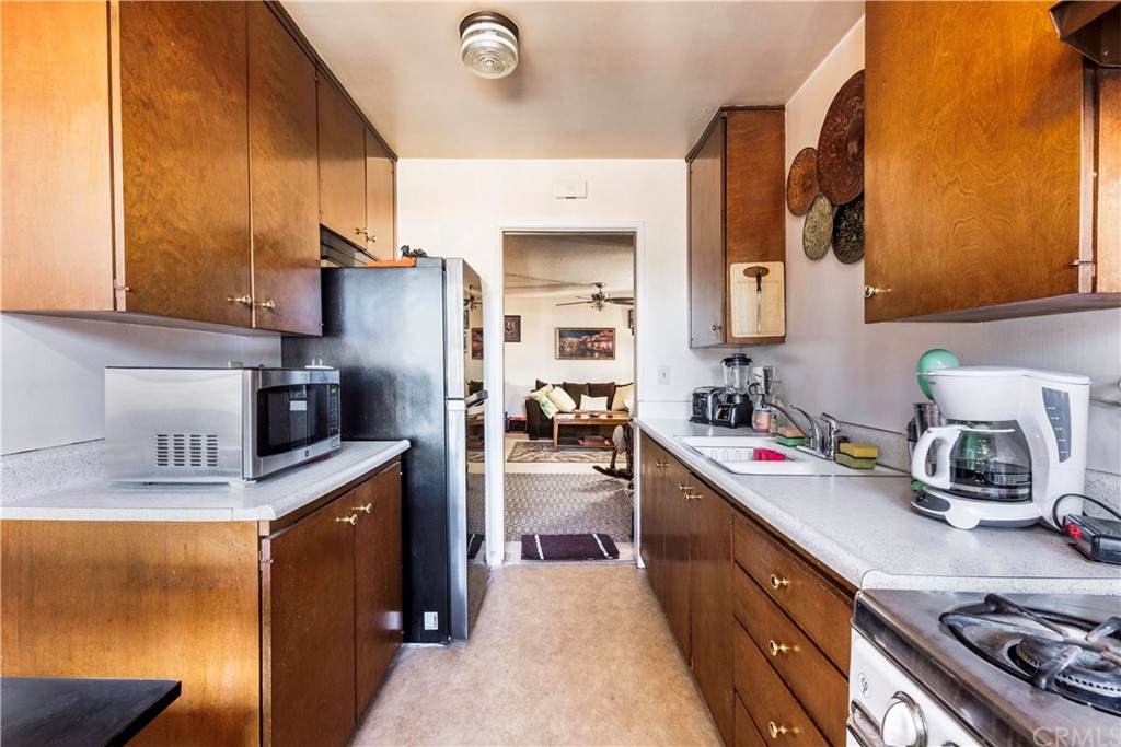 1260 4th Street - Photo 1