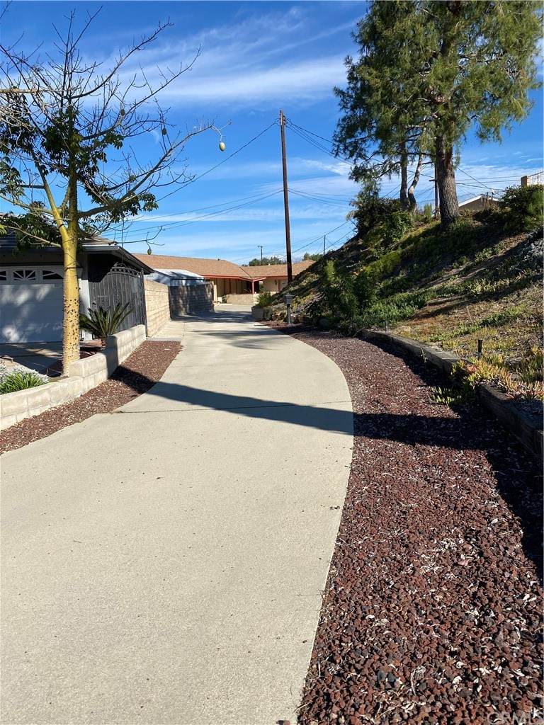 550 Crooked Arrow Drive - Photo 1