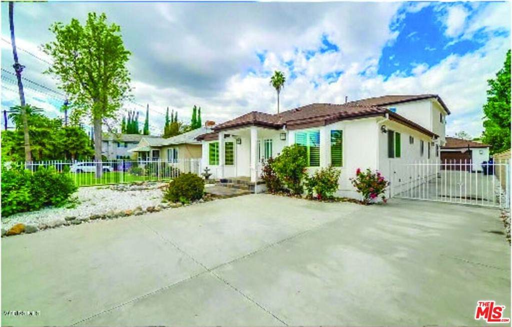 15147 Otsego Street - Photo 1