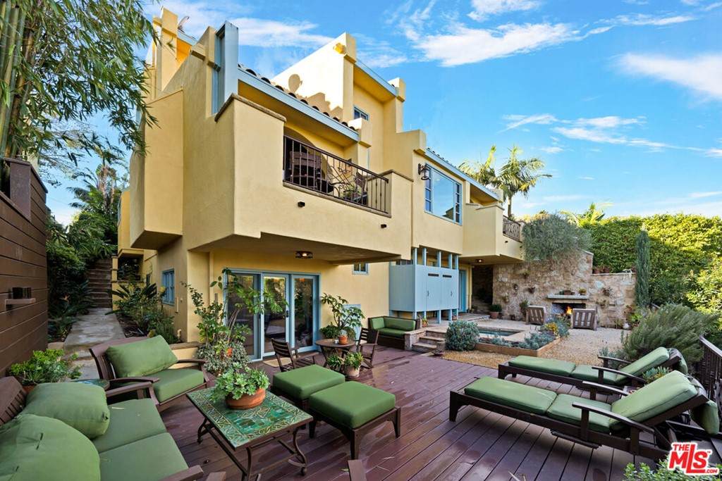 4370 Hillview Drive - Photo 1
