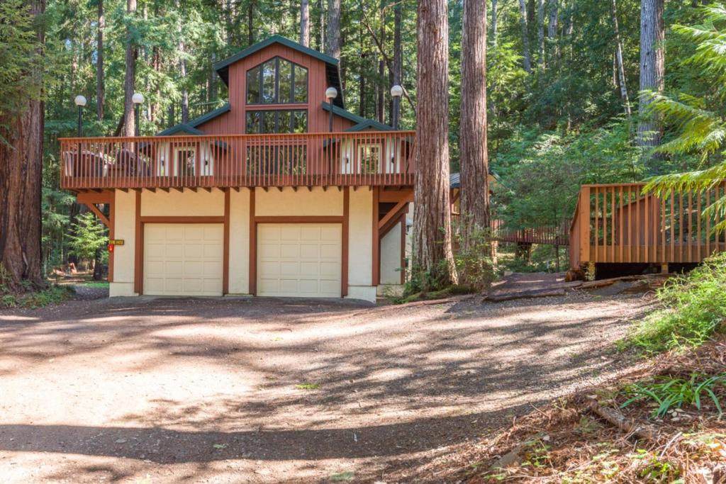 138 Back Road - Photo 1