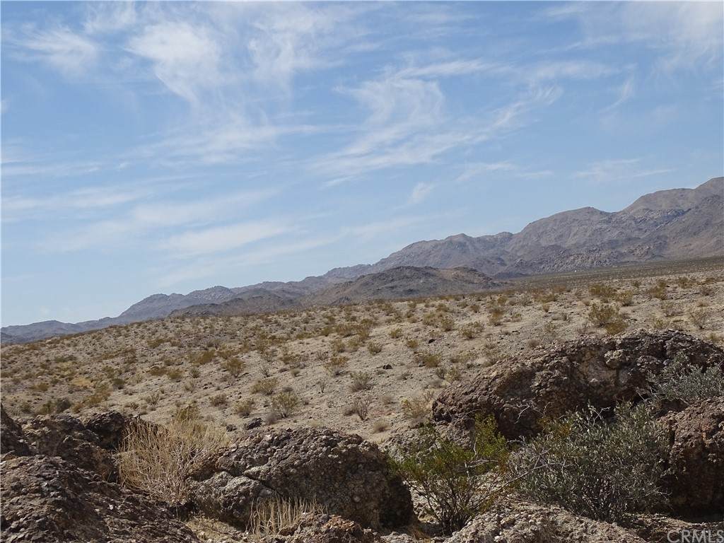 0 In Mountain Range Area - Photo 1